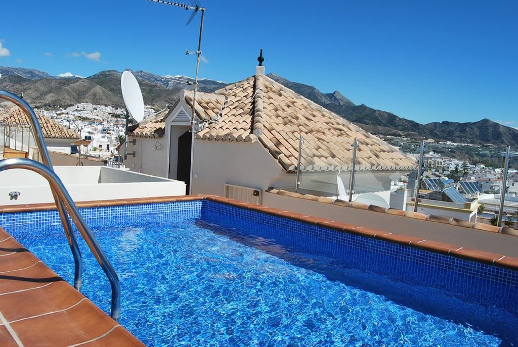Apartamentos Plaza Nerja Exterior foto
