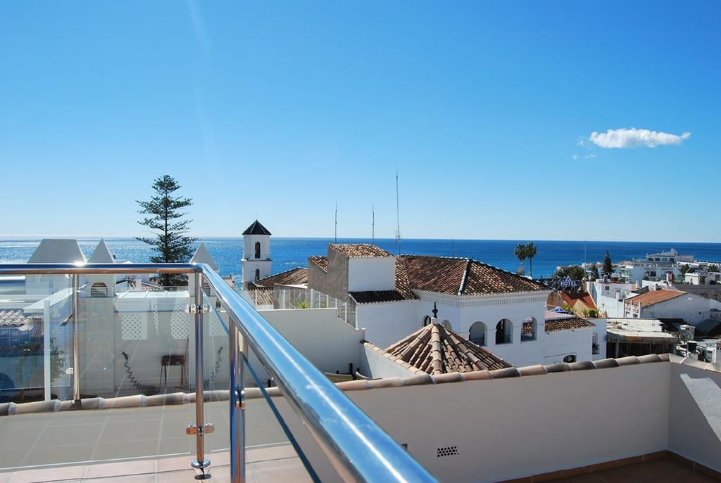 Apartamentos Plaza Nerja Exterior foto