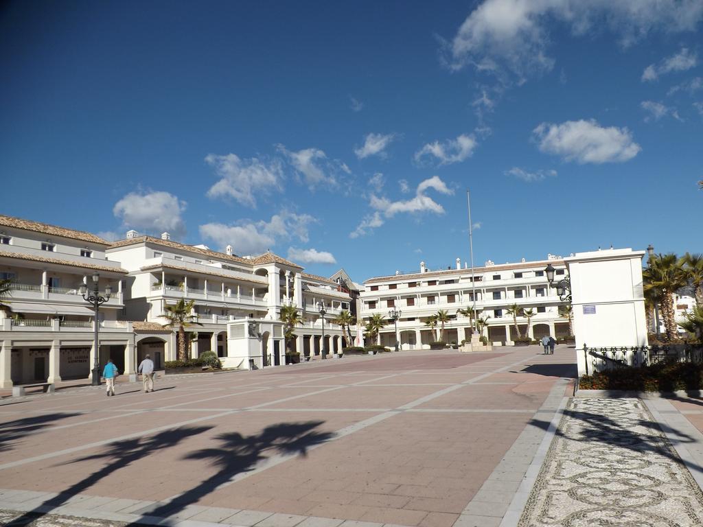 Apartamentos Plaza Nerja Exterior foto